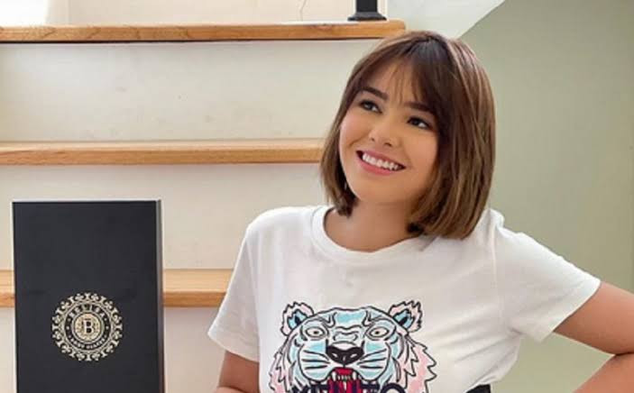 Heboh Amanda Manopo Pakai Bando Mewah Rp13 Juta, Netizen: Ya Allah Kebeli Satu Motor! (FOTO:MNC Mewah)