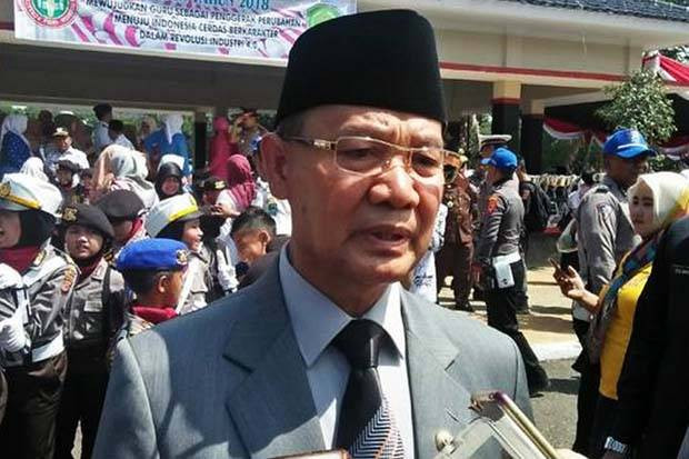 Di masa akhir jabatan Bupati Karna Sobahi Wakil Bupati Tarsono D Mardiana, angka Kemiskinan di Kabupaten Majalengka pada 2022 kemarin mengalami kenaikan.