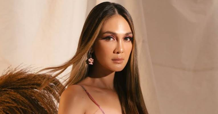 Tinggal di Rumah Seharga Rp45 Miliar, Luna Maya Tetap Bawa Bekal Makan Siang Sederhana (FOTO:MNC Media)