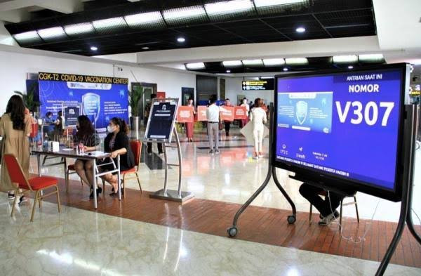 Ingat! Mulai Hari Ini, Bandara AP II Berlakukan Syarat Kartu Vaksinasi dan Tes PCR Penumpang (FOTO:MNC Media)