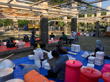 Kementrian Sosial membuka dapur darurat di empat kota untuk layanan selama pandemi Covid-19.  (Foto: MNC Media)