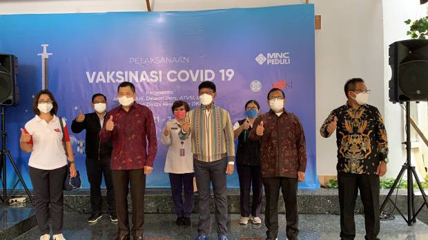 Tekan Laju Covid-19, MNC Peduli dan MVN Gelar Vaksinasi untuk Karyawan dan Masyarakat (Dimas Choirul)