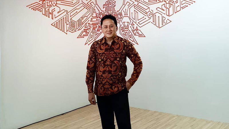 Diangkat Jadi Manajemen Aviasi Pariwisata, Begini Sosok Triawan Munaf