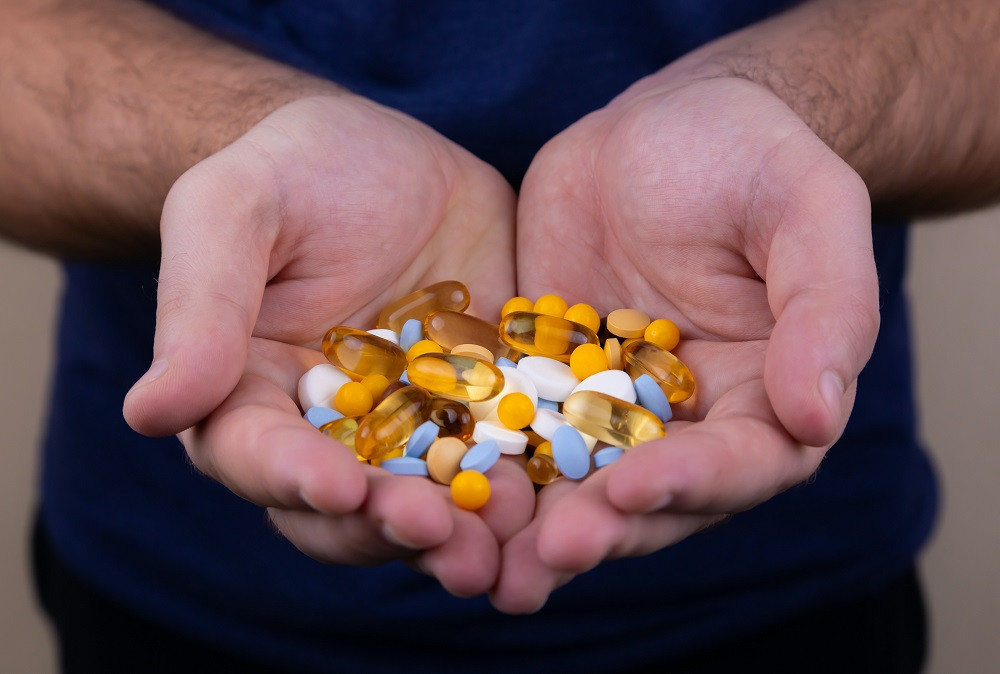 Obat-obatan (Ilustrasi Photo by Volodymyr Hryshchenko on Unsplash)
