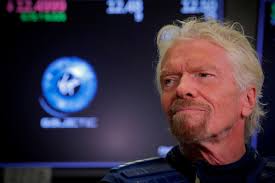 Wusss.. Miliarder Richard Branson Sukses Terbang ke Luar Angkasa (FOTO: MNC Media)