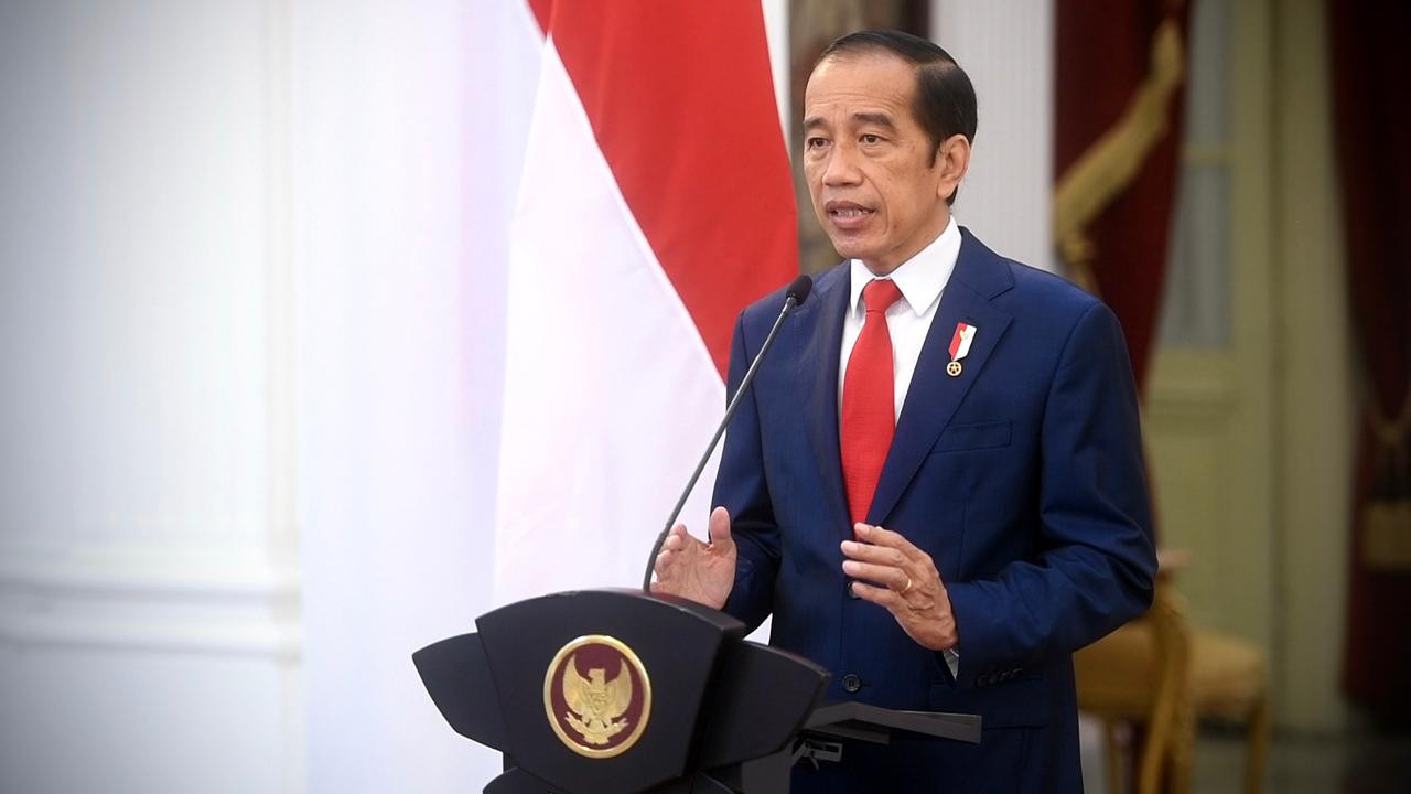 MK Perintahkan Revisi UU Cipta Kerja, Jokowi Sebut Investasi di Indonesia Tetap Aman (FOTO:MNC Media)