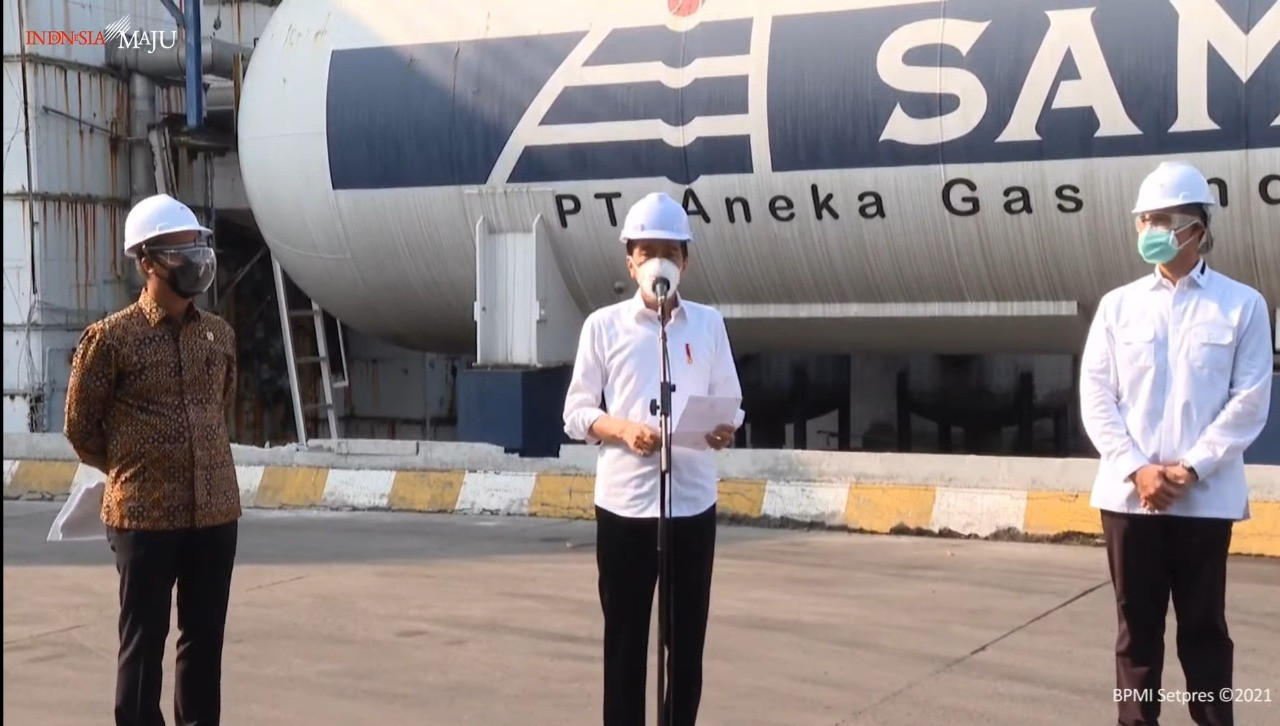 Jokowi Minta Industri Dalam Negeri Amankan Pasokan Oksigen Medis (FOTO: Setpres)