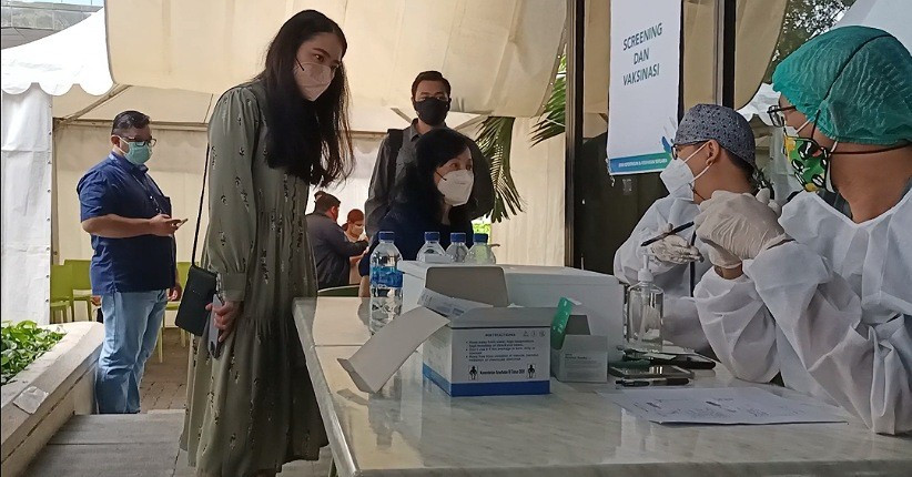 Anak-anak Bisa Ikut Vaksinasi Covid-19 di Sentra Vaksinasi MNC Center. (Foto: MNC Media)