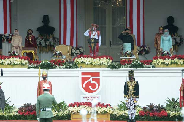 Jokowi Akan Berbaju Adat Lagi di HUT RI ke-77, Tahun Ini Daerah Mana? (Foto Ilustrasi: MNC Media)