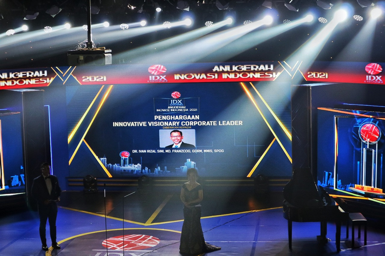 Presiden Komisaris Bundamedik (BMHS) Raih Innovative Visionary Corporate Leader di IDX Channel Award 2021. (Foto: Doc. IDX Channel)