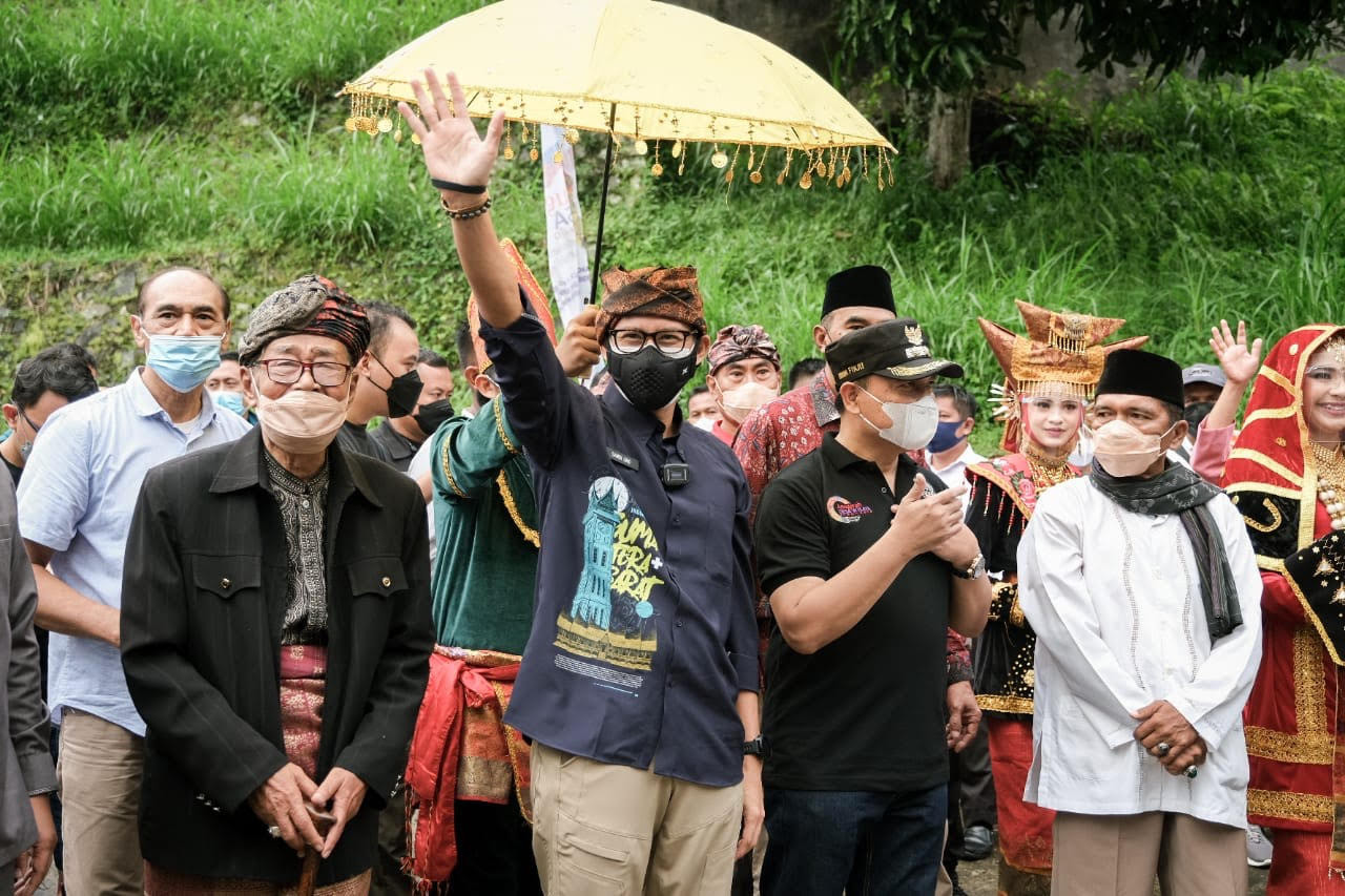 Beberapa destinasi wisata di Sumatera Barat dinilai justru kurang menonjolkan kekayaan budaya lokal. (Foto: Biro Komunikasi Kemenpar)