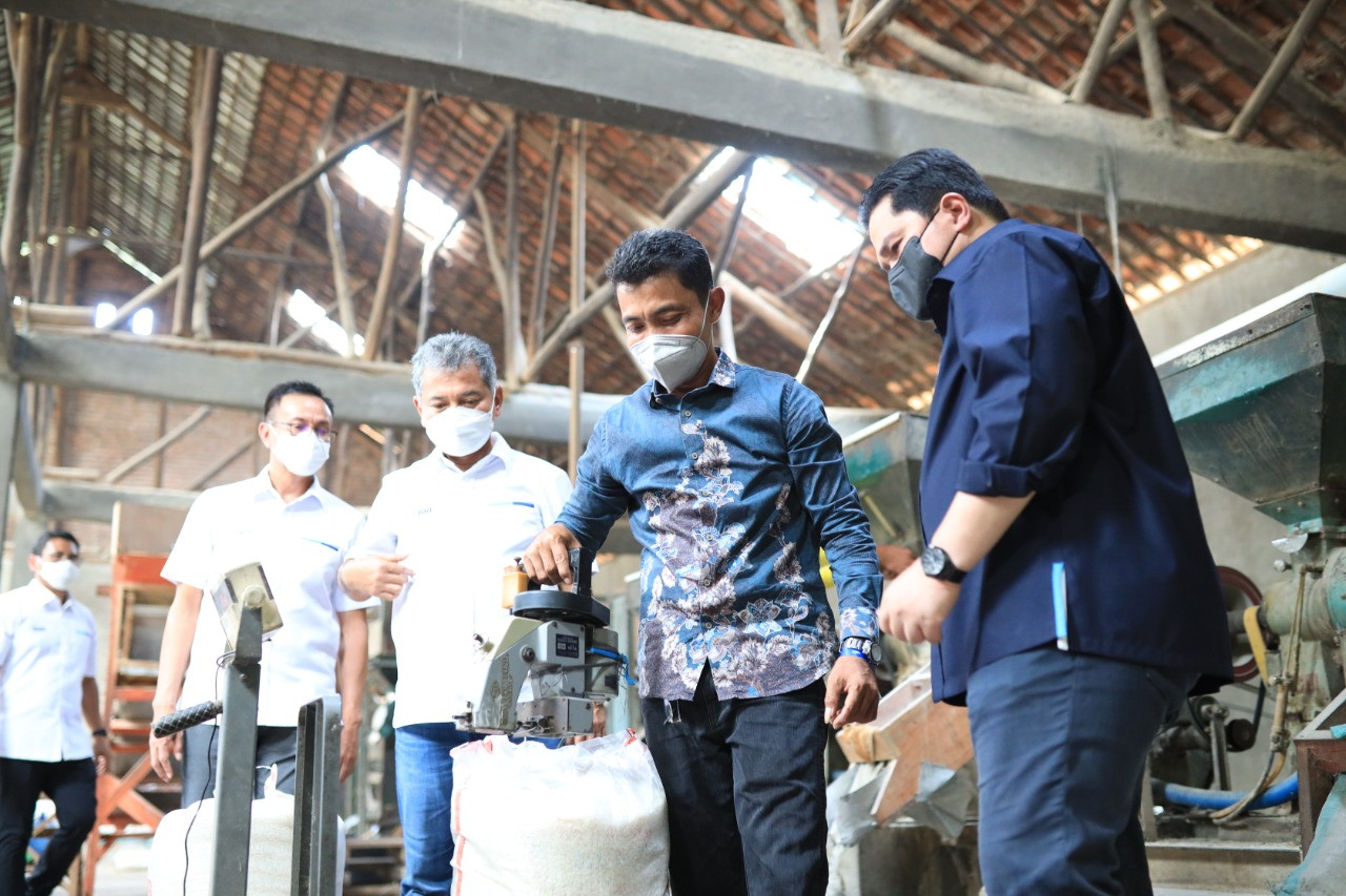 Wujudkan Ketahanan Pangan, Erick dan BRI Dukung Model Bisnis Klaster Padi di Cirebon (FOTO:MMC Media)