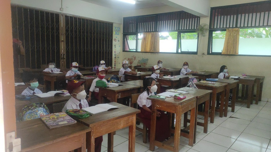 Belajar Tatap Muka Sudah 100 Persen, Dinkes DKI Tunggu Hasil Lab Omicron (FOTO:MNC Media)