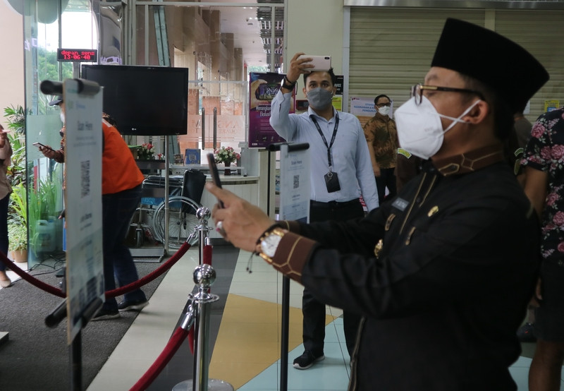 Kembali Beroperasi, Mal di Malang Mulai Diserbu Pengunjung. (Foto: MNC Media)