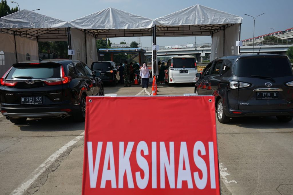 Catat, Sentra Vaksinasi Drive Thru di Tol Jagorawi Siapkan 200 Dosis Vaksin Pfizer per Hari (Dok.Ist)