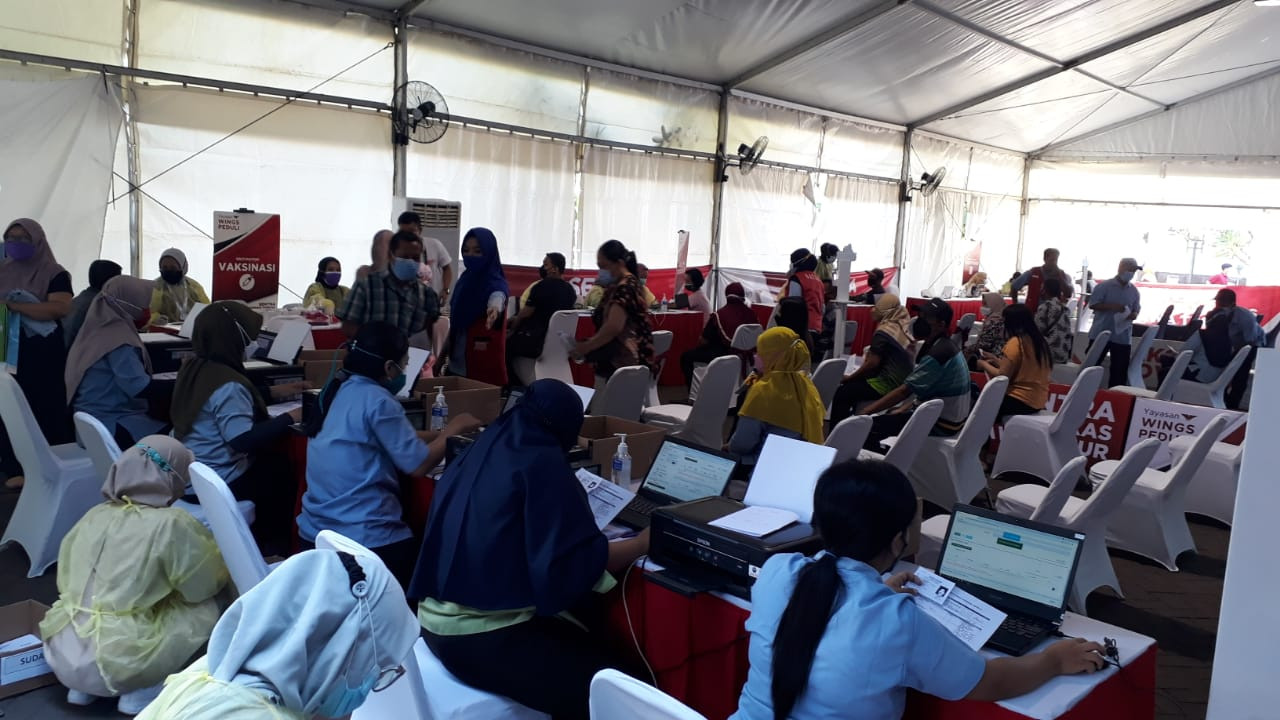 Keluar dari Zona Merah Covid, Jatim Terus Gencar Gelar Vaksinasi (FOTO: MNC Media)