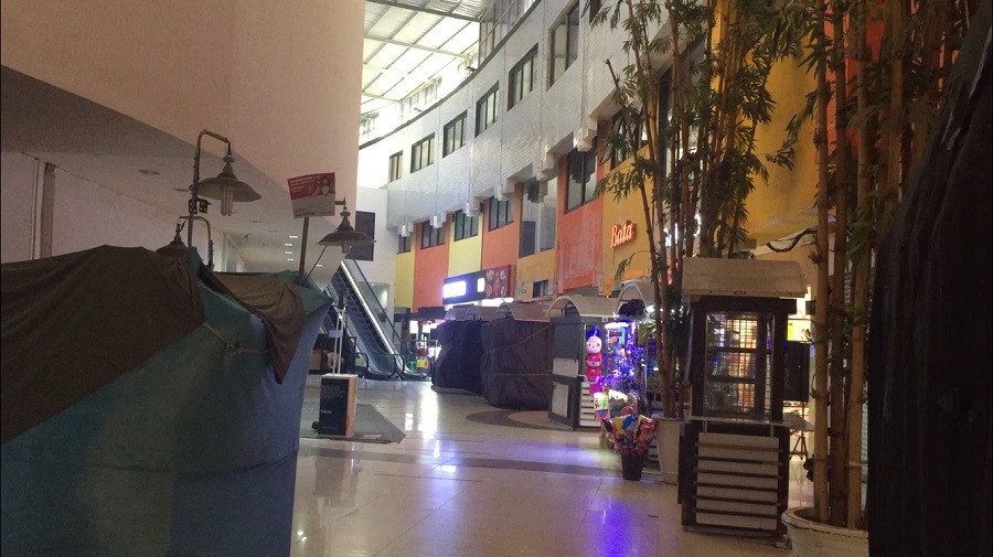 Mal Plaza Kalibata Terpantau Sepi Meski PPKM Sudah Dilonggarkan (Anggie Ariesta/MPI)