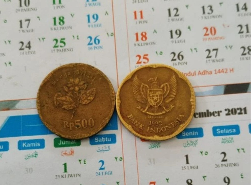 Uang tunai Rp500 tahun 1992 dijual dengan harga Rp100 juta di marketplace. (Foto: Tokopedia Comando Shop)