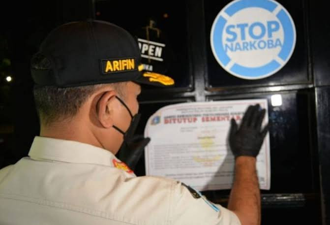 Langgar Aturan Jam Opersional, Bar di Gunawarman Tutup Selama PPKM Level 3 (FOTO:MNC Media)
