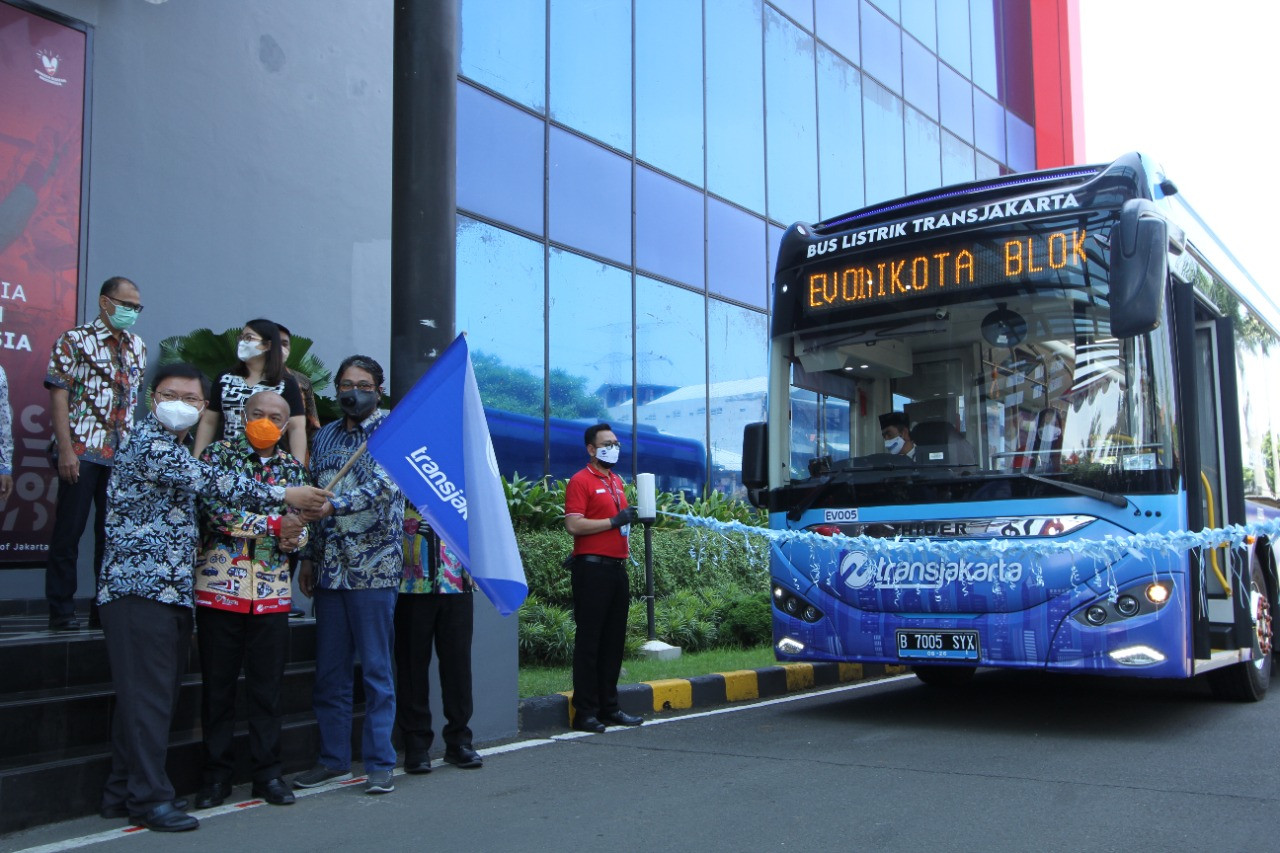 Uji Coba Bus Listrik, TransJakarta Gratiskan Rute Blok M â€“ Balaikota Selama 3 Bulan (Dok.MNC Media)