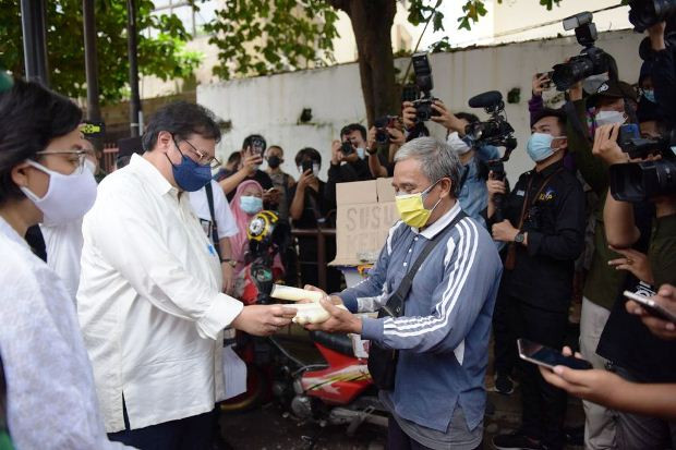 Dicurhati Pedagang Tempe di Medan, Sri Mulyani Tawarkan BLT PKL Rp1,2 Juta (Dok.Ist/Sindonews)