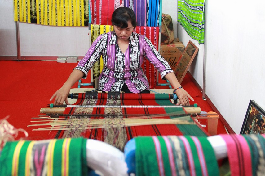 Jika Digarap Serius, Kain Tradisional Berpotensi Beri Sumbangsih Terhadap Ekonomi. (Foto: MNC Media)