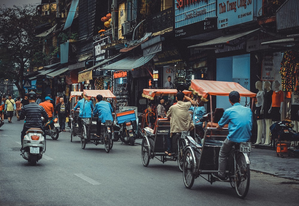 Vietnam defisit dagang USD1,55 M di Februari 2025 usai surplus Januari. Ekspor naik 25,7 persen dan impor melonjak 40 persen. (foto: MNC Media)