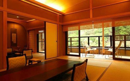 Resor Nishiyama Onsen Keiunkan telah beroperasi sejak 705 M. (Foto: Instagram/@williamdavidtravel)