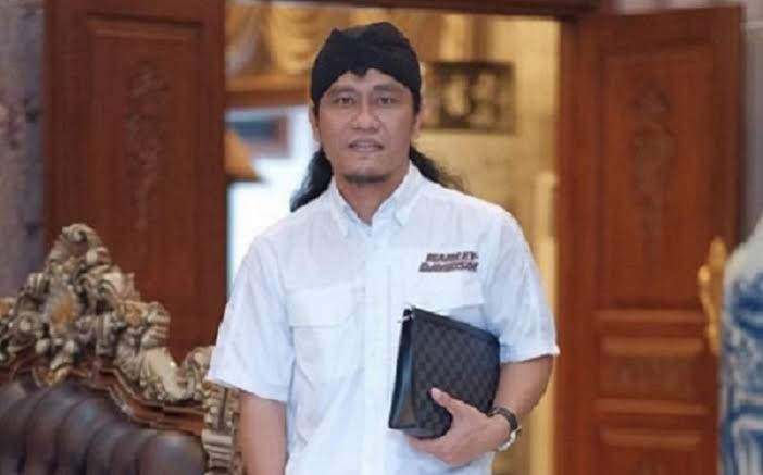 Hasil Lelang Blangkon Gus Miftah Laku Rp200 Juta, Siapa yang Beli? (FOTO:MNC Media