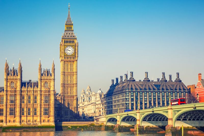 Jaringan Siber Toko Perhiasan di London Dibobol, Data David Beckham hingga Donald Trump Bocor (Dok.Okezone/shutterstock)