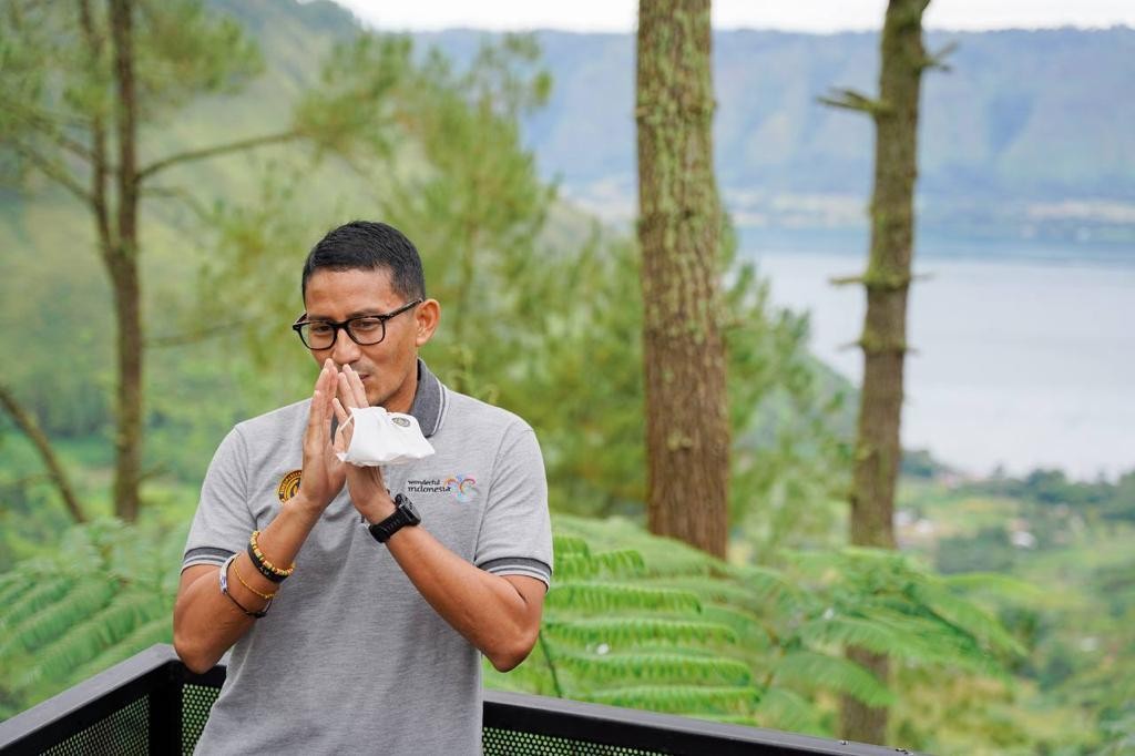 Sandiaga Uno Optimis Investasi di Danau Toba Ciptakan Peluang Usaha dan Lapangan Kerja (FOTO: MNC Media)