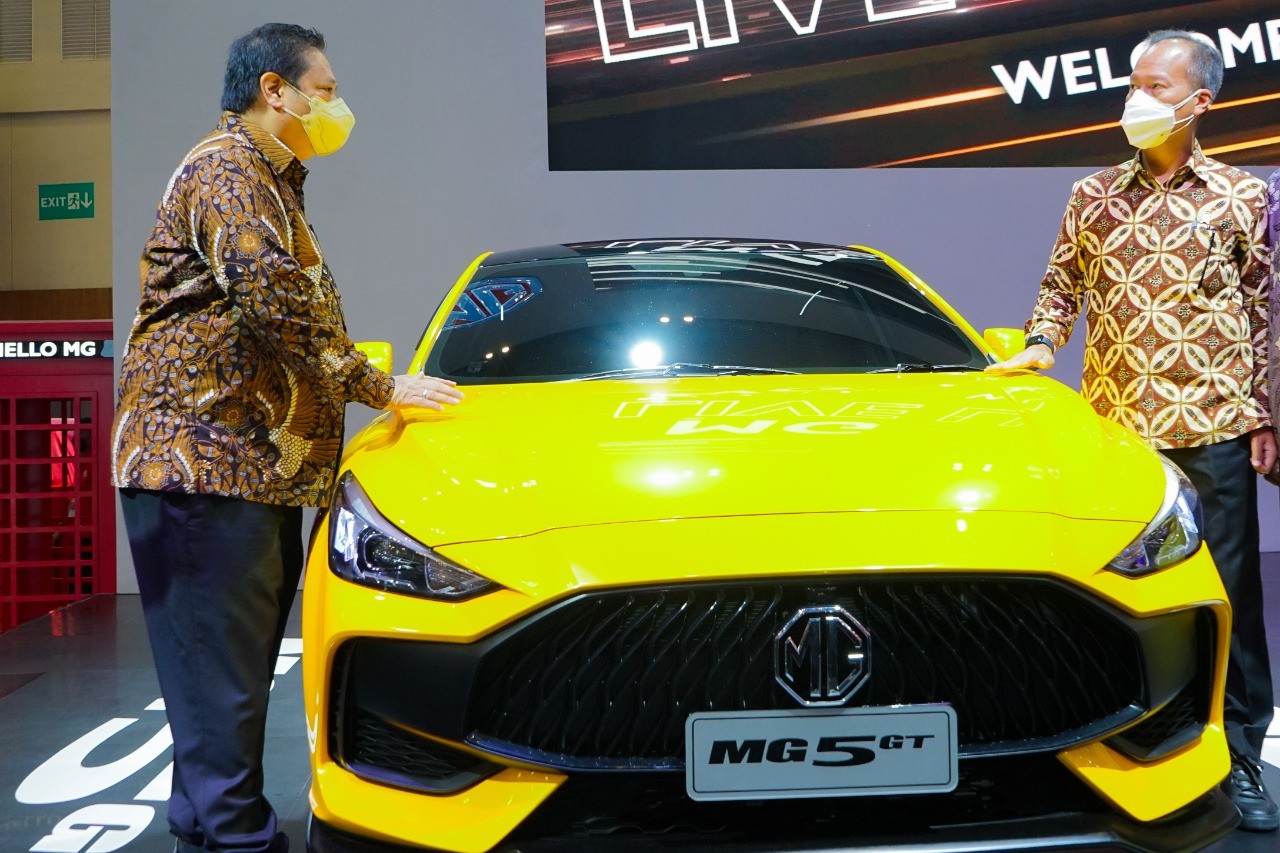 Menteri Perindustrian Agus Gumiwang Kartasasmita menyebut, Indonesia merupakan pasar terbesar produk otomotif di ASEAN. (Foto:  Humas Kemenperin)