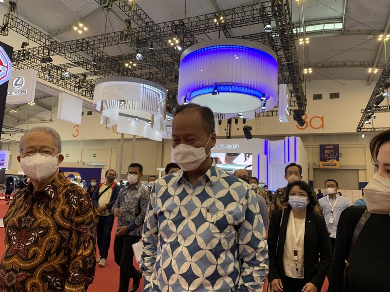 Mampir ke GIIAS 2021, Menperin Sebut Penjualan Mobil Sesuai Harapan. (Foto: MNC Media)