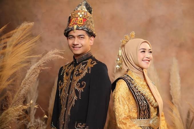 Cek Souvenir Mewah Pernikahan Ria Ricis-Teuku Ryan, Ada Kalung dan Gelang (FOTO:MNC Media)
