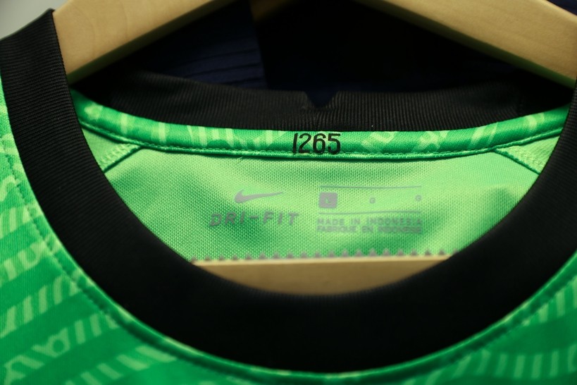 Hal itu terungkap saat  akun resmi The Three Lions @England mengunggah foto jersey kiper Aaron Ramsdale. (Foto: MNc Media)
