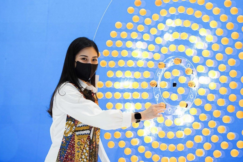 Wamen Angela Sebut Jakarta Muslim Fashion Week Langkah Nyata Dorong Perekonomian Nasional 