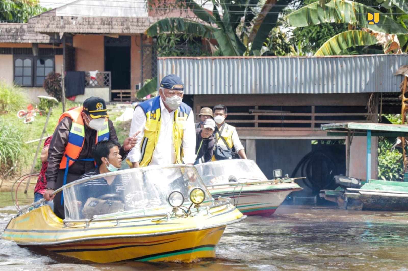Perintah Jokowi, Minta Menteri Basuki Bantu Atasi Banjir di Sintang dan Melawai (FOTO: MNC Media)