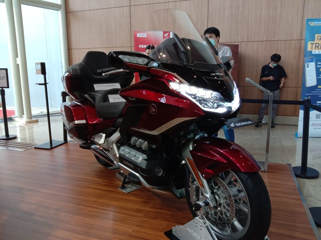 Bikin Melongo, Uang Muka Cicilan Honda Goldwing Setara Xpander (FOTO: MNC Media)