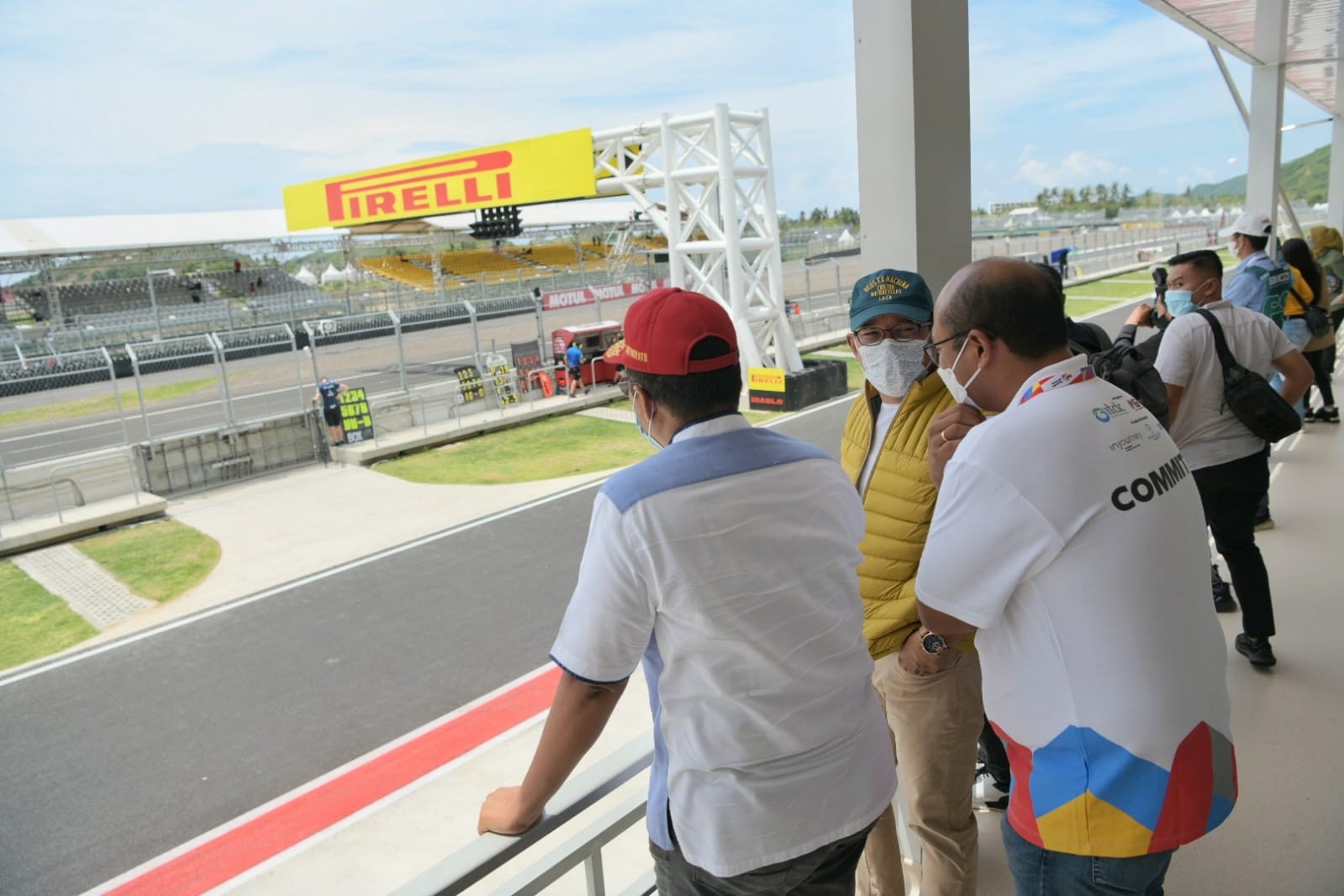 Gubernur Jawa Barat mengatakan, para inovator Jabar berkomitmen terlibat dalam pembuatan produk-produk kreatif Moto GP. (Foto: MNC Media)