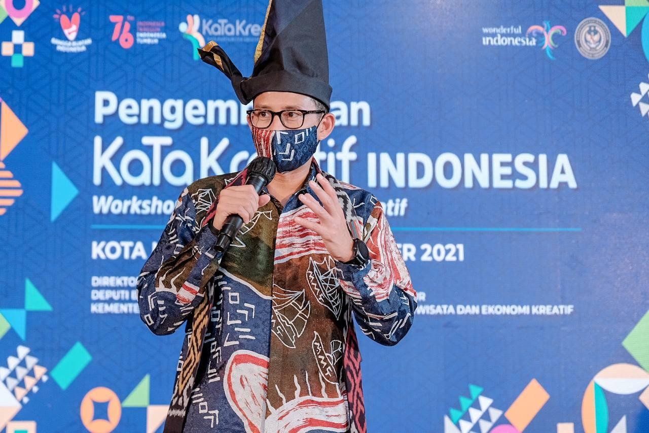 Menparekraf  mendorong para pelaku ekonomi kreatif di Kota Makassar manfaatkan program Bangga Buatan Indonesia. (Foto: MNC Media)