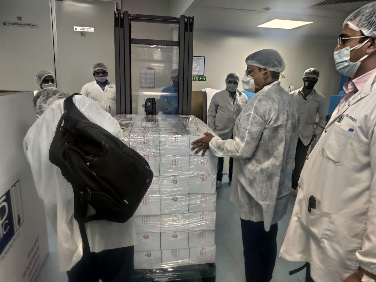 Stok Bertambah, Indonesia Terima 4,8 Juta Vaksin Covovax dari India. (Foto: MNC Media)