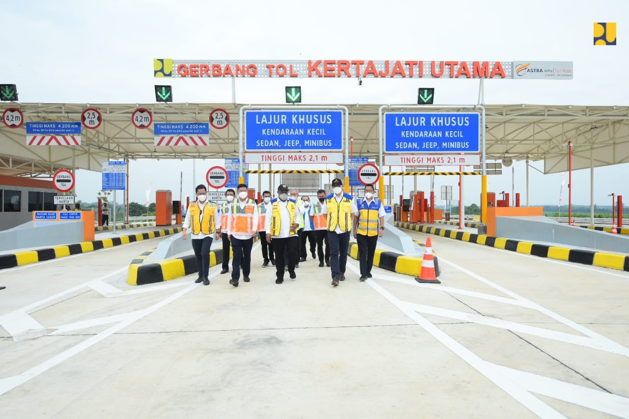 Kementerian PUPR melakukan Pengoperasian Jalan Tol Akses Bandara Internasional Jawa Barat (BIJB) Kertajati sepanjang 3,38 Kilometer (km).  (Foto: MNC Media)