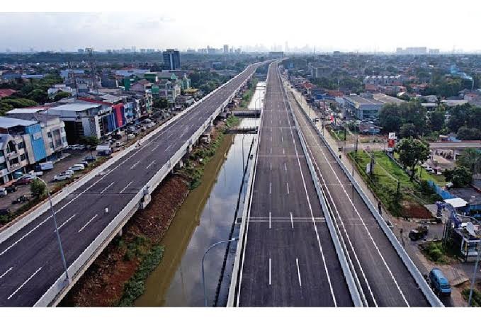 Dua Ruas Tol Becakayu Siap Beroperasi dan Berbayar di Desember 2022. (Foto: MNC Media).