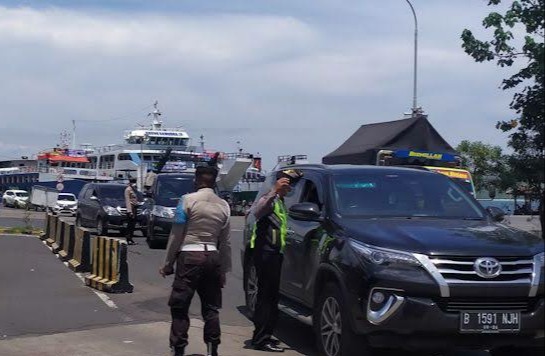 Berlaku Hari Ini, Pergi ke Bali Lewat Gilimanuk Tunjukkan Wajib Vaksin Lengkap. (Foto: MNC Media)