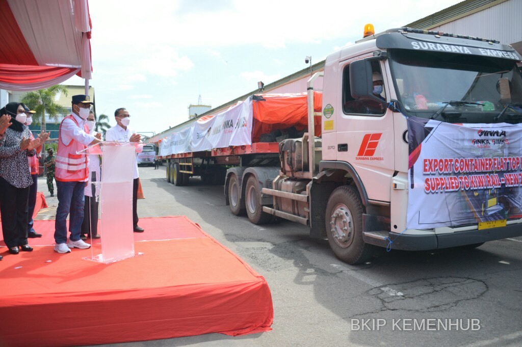 Bangganya Menhub Budi, INKA Bisa Ekspor 262 Gerbong Barang ke Selandia Baru (FOTO: Kemenhub)