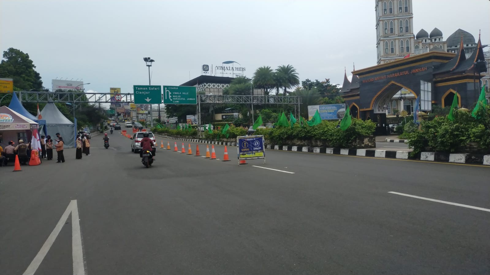 Jalur Puncak Masih Lancar Jaya Jelang Malam Tahun Baru. (Foto: MNC Media)