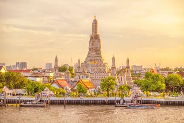 Tingkatkan Infrastuktur Pariwisata, Thailand Bakal Kenakan Biaya Tambahan Rp129 Ribu Bagi Turis Asing (FOTO:MNC Media)