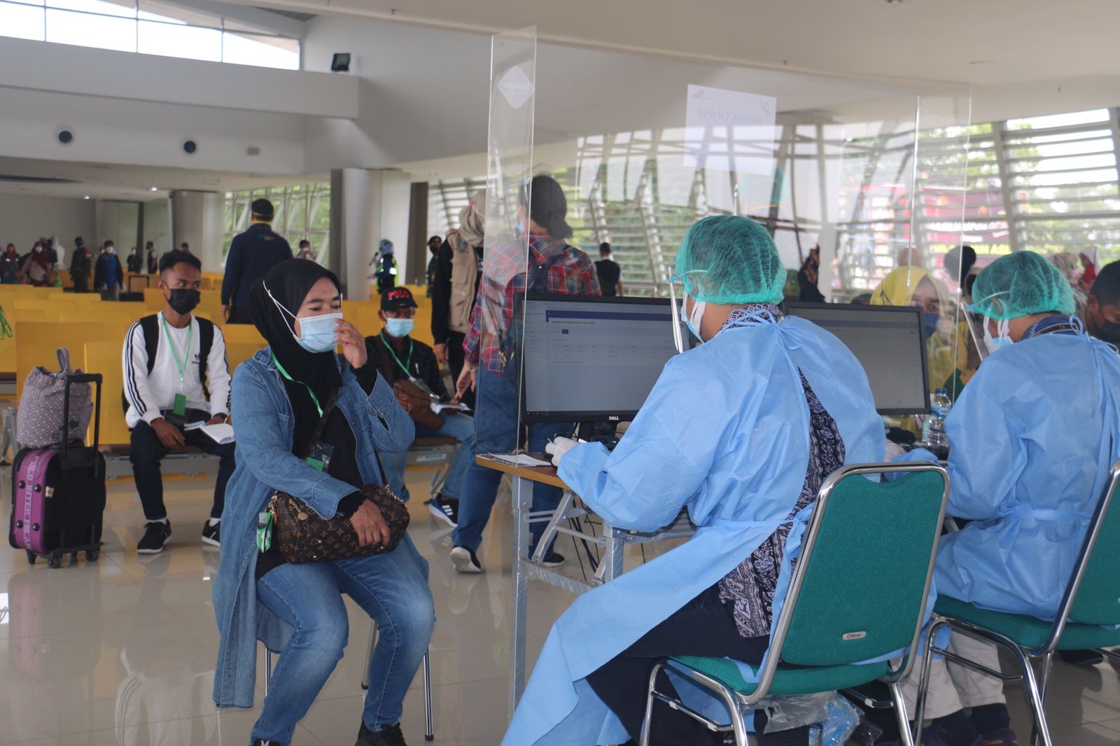 Antisipasi Omicron, Pemprov Jatim Siapkan Tiga Lokasi Karantina (Dok.MNC Media)