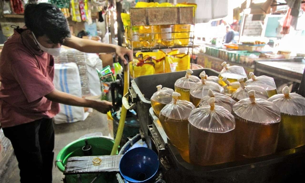 Siap-siap Bunda! Minyak Goreng Satu Harga di Sumsel Bakal Ditetapkan Hari Ini (FOTO:MNC Media)