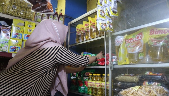 Ibu-ibu Tenang! Empat Hari Lagi Harga Minyak Goreng di Pasar Tradisional Pasti Turun (FOTO:MNC Media)